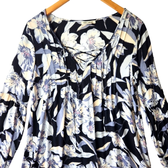 Billabong Black Floral 100% Rayon Boho Peasant Dress Size Medium - Picture 2 of 11